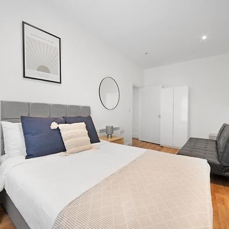 2 Bed Piccadilly Apartment 1 런던 외부 사진