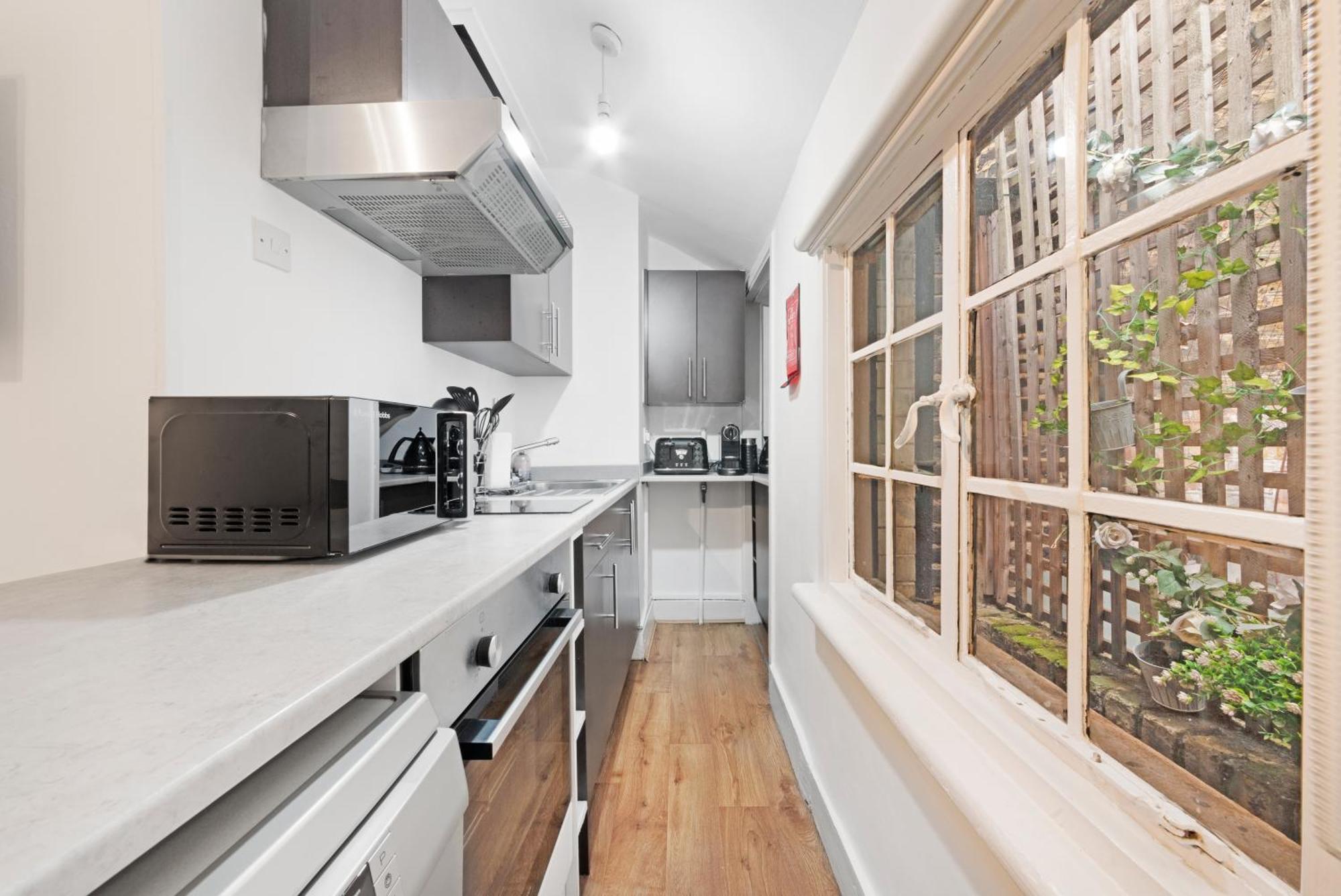 2 Bed Piccadilly Apartment 1 런던 외부 사진