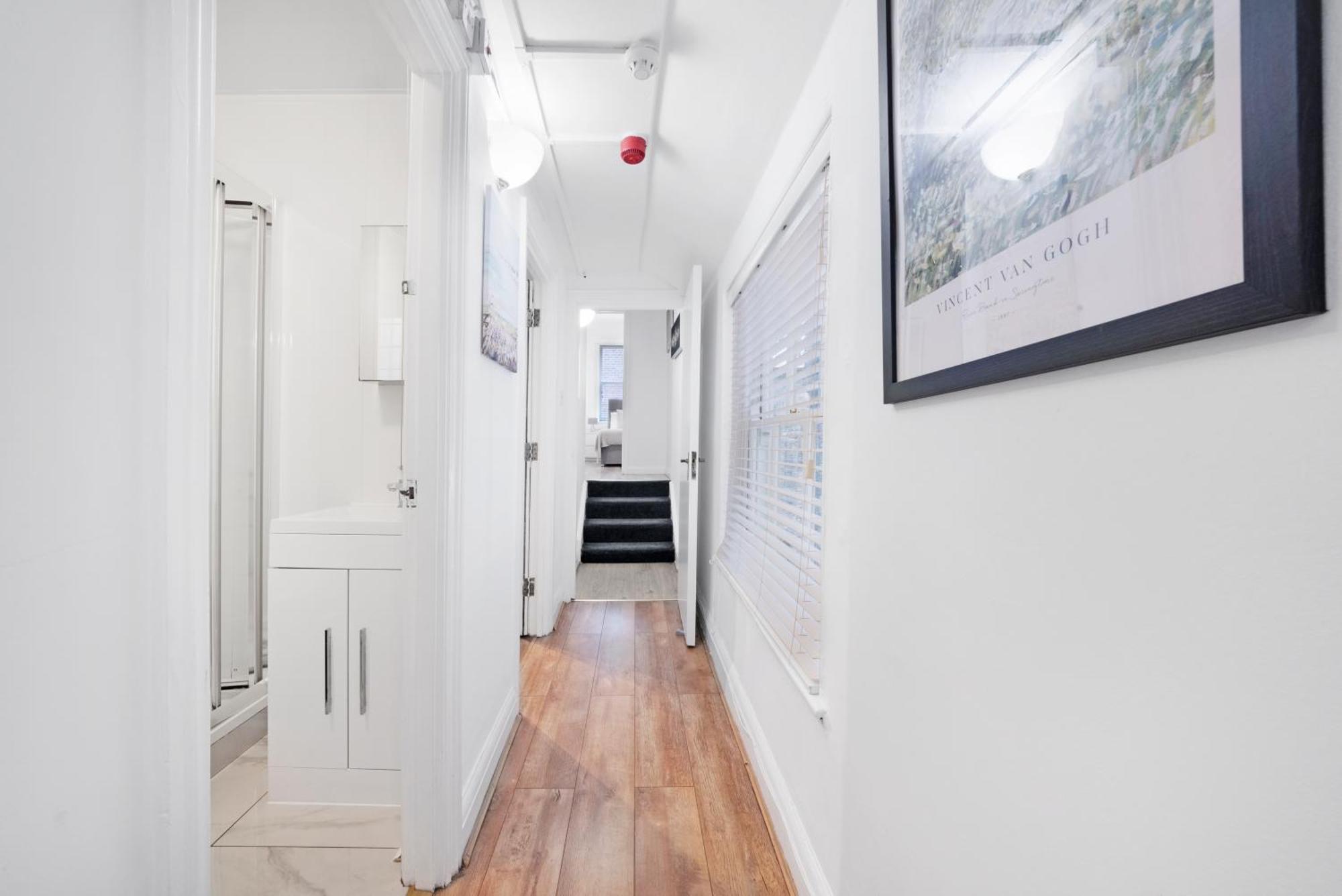 2 Bed Piccadilly Apartment 1 런던 외부 사진