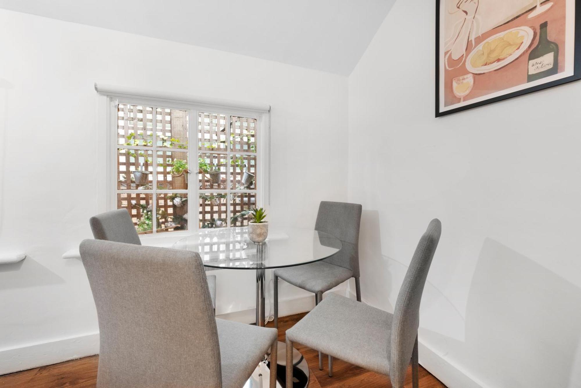 2 Bed Piccadilly Apartment 1 런던 외부 사진
